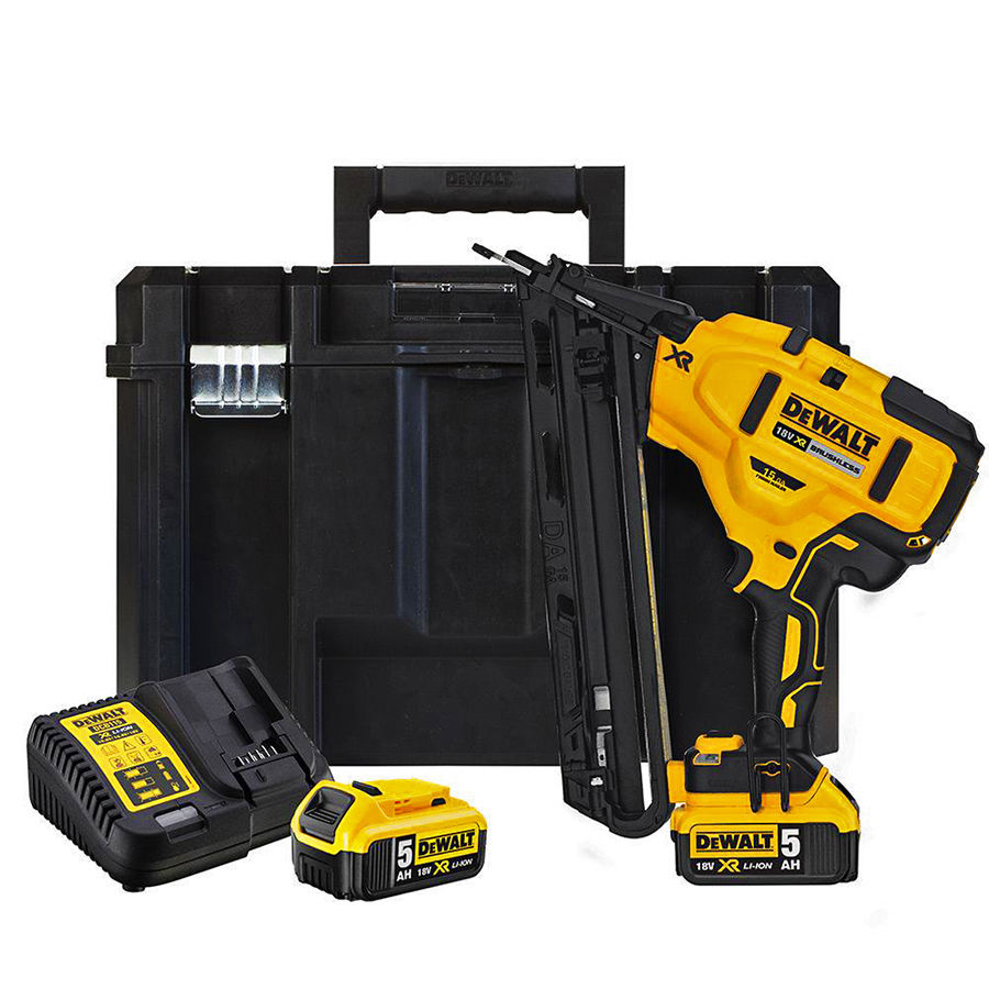 Pistol de batut cuie otel/beton DeWALT DCN650P2