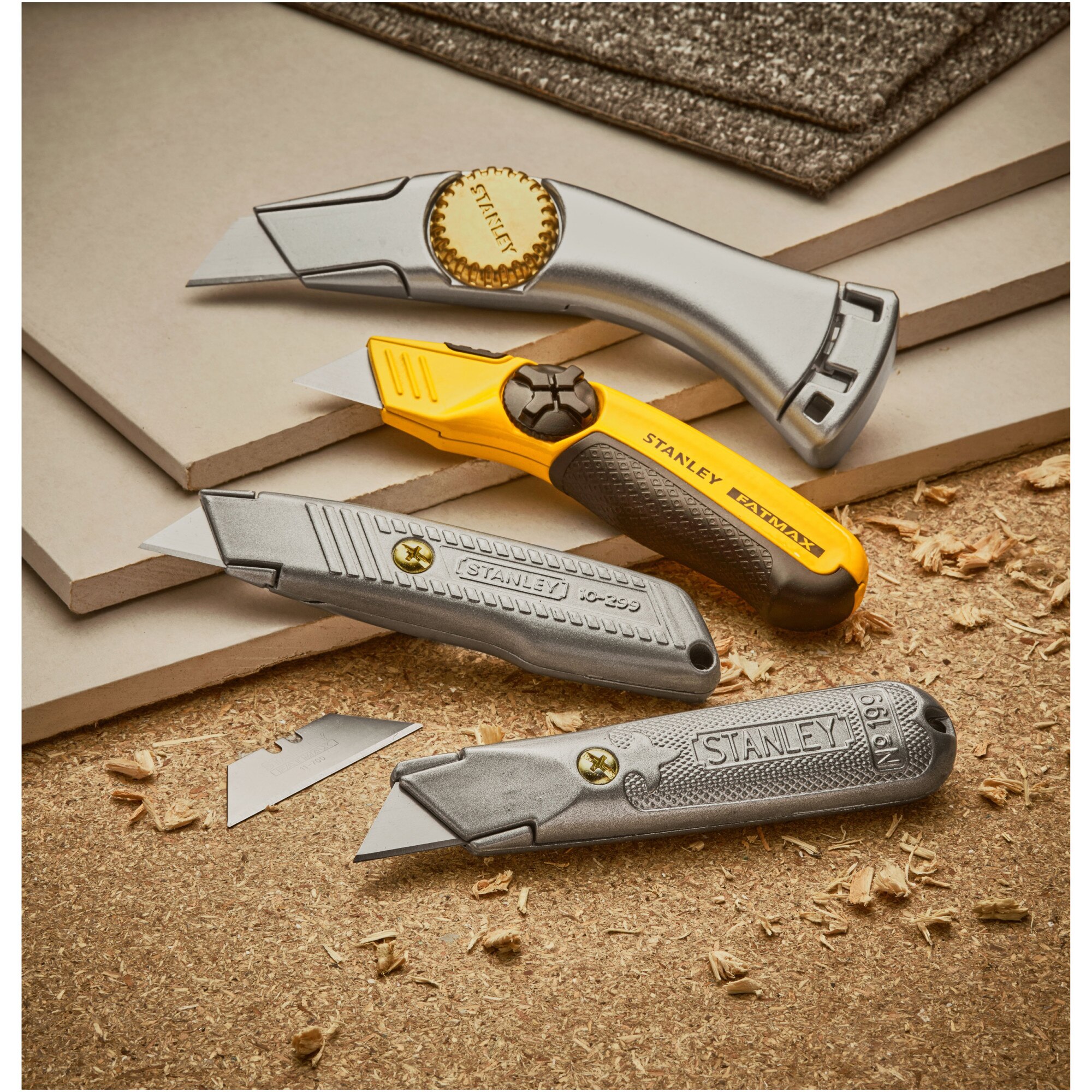Cutit cu lama fixa "299E" 136mm 0-10-299