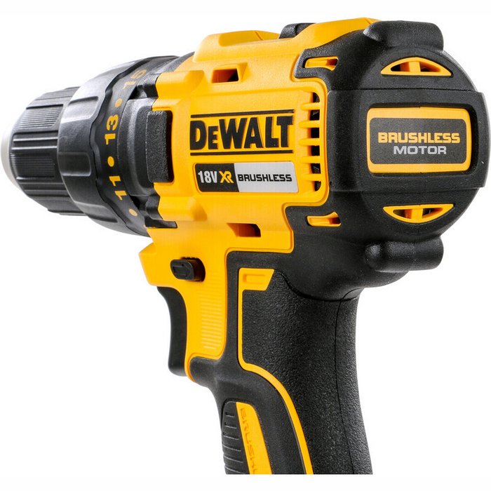 Masina de gaurit si insurubat DeWALT DCD777M2T