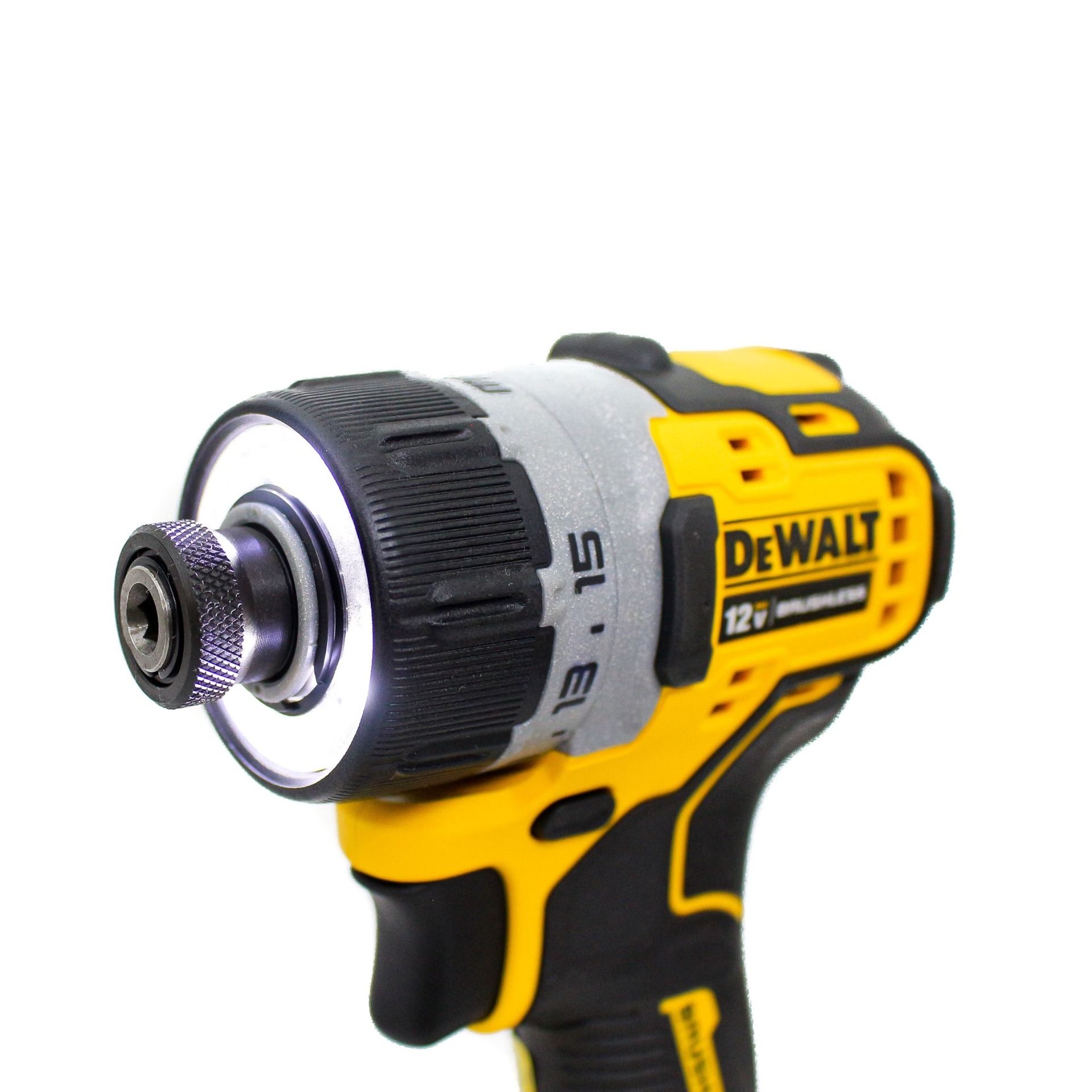 Masina de gaurit si insurubat DeWALT DCF601D2