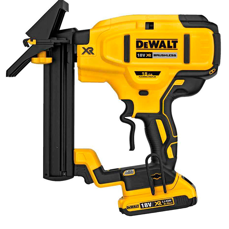 Capsator cu baterie DeWALT DCN682D2