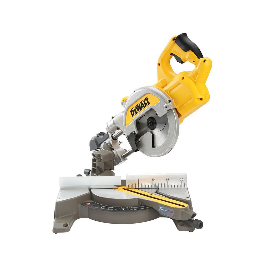 Fierăstrău circular DeWALT DCS777N