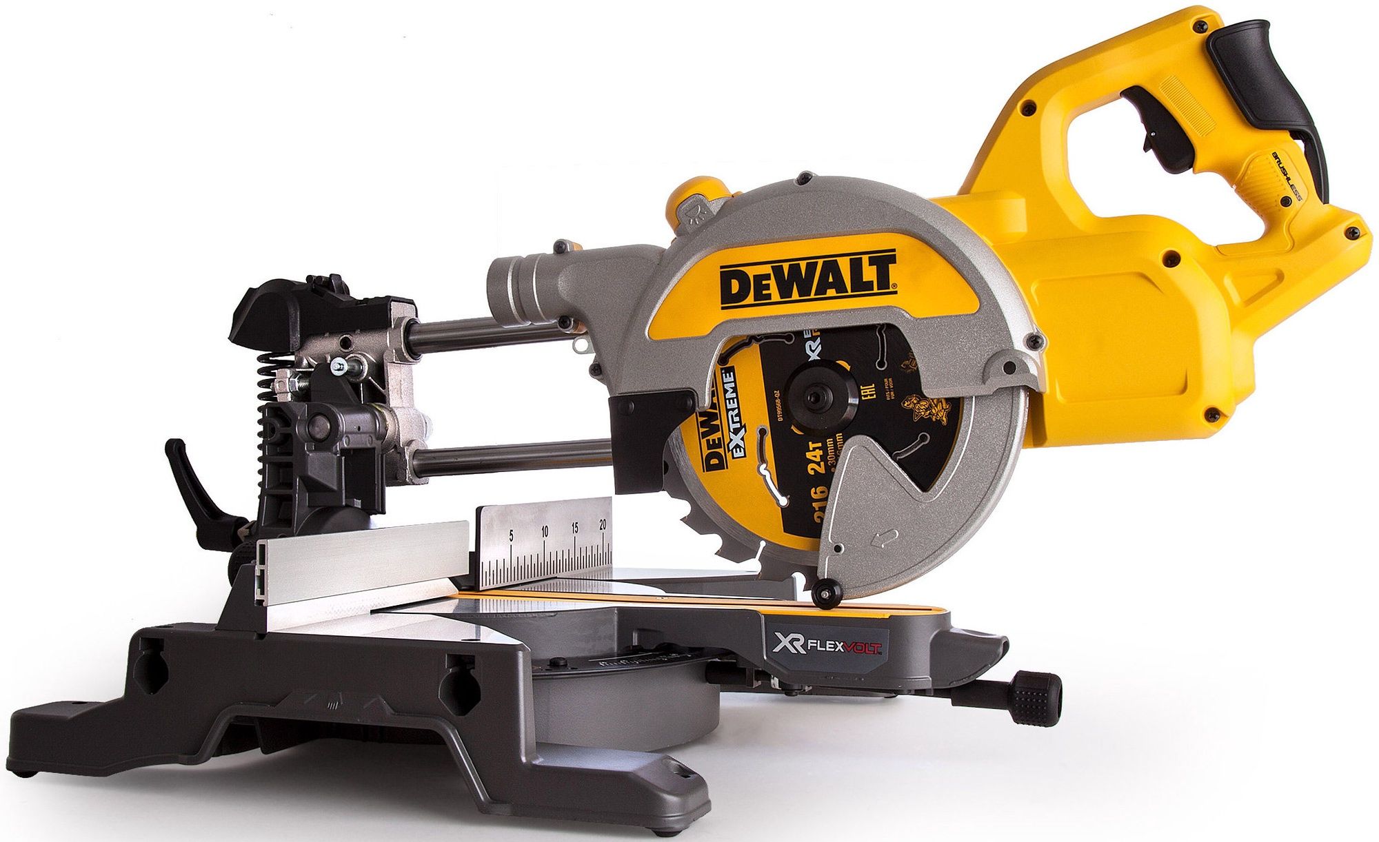 Fierăstrău circular DeWALT DCS777N