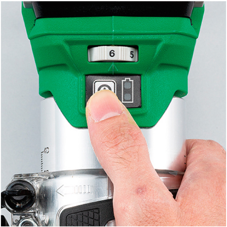 Mașină de frezat lemn Hikoki M1808DAW4Z